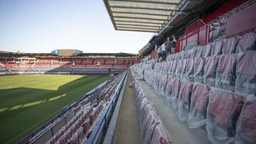 El Sadar recupera su sabor a Primera ante el Eibar