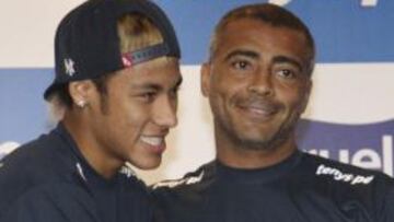Neymar y Rom&aacute;rio en un evento publicitario en Brasil.