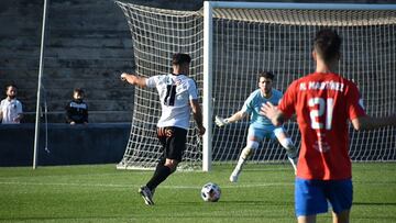 El Constància se mostró muy superior a su rival