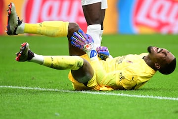 El portero francés del AC Milan se lesionó en la primera parte y no pudo continuar, por lo que aumentaron los problemas para los Rossoneri y Christian Pulisic. (Photo by PIERO CRUCIATTI / AFP)