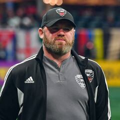 Wayne Rooney debuta en la MLS a Matai Akinmboni, jugador de 15 años de edad