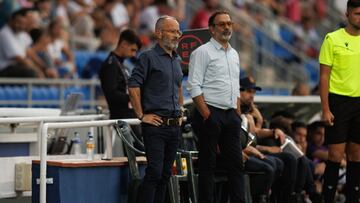 Cervera: “Si pensara que el equipo se ha caído, haría cuatro cambios”