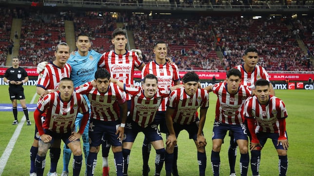 Chivas lanza su primera convocatoria bajo el mando de Arturo Ortega