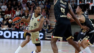 MONACO (Monaco), 10/04/2026.- Kevin Punter of FC Barcelona in action during the Euroleague Basketball match between AS Monaco and FC Barcelona, in Monaco, 10 April 2026. (Baloncesto, Euroliga) EFE/EPA/SEBASTIEN NOGIER