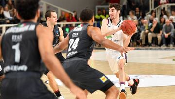 Unicaja se relajó en Trento tras el festín que se dio en el Palau