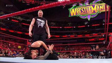 Brock Lesnar destrozó a Roman Reigns en su regreso a RAW