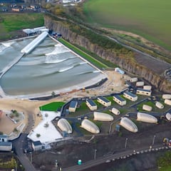 Escocia inaugura una piscina de olas como tres Wembley