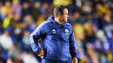 Andre Soares Jardine head coach of America during the 8th round match between America and Tigres UANL as part of the Liga BBVA MX Varonil, Torneo Clausura 2026 at Ciudad de los Deportes Stadium, on February 28, 2026 in Mexico City, Mexico.