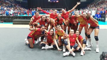 España accede a octavos del Europeo pese a caer con Rusia