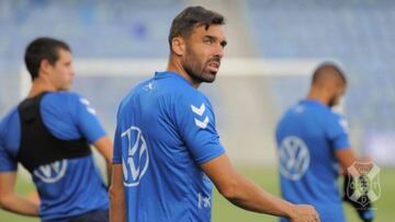 Enric Gallego se pierde el clásico canario