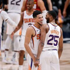 Sensational Booker leads Suns to Game 1 win over Clippers