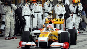 Fernando Alonso con Renault en 2009.