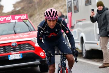 Egan Bernal durante la etapa de hoy.