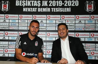 El Besiktas indemnizar¨¢ con 2 millones de € a V¨ªctor Ruiz