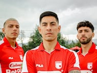 Nueva camiseta de Santa Fe.