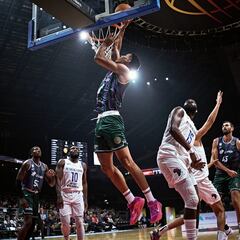 El Unicaja cumple el trámite y arrasa al Petro de Luanda