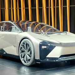 Lexus, la marca de lujo de Toyota, muestra a su autos del futuro