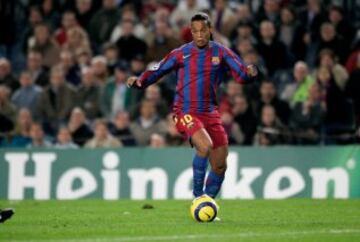 Consigui¨® ganar la segunda Champions de la historia del Barcelona. Adem¨¢s, se proclam¨® campe¨®n del mundo con Brasil en el Mundial de 2002.