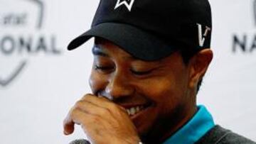 <b>A CASA. </b>Tiger Woods durante la rueda de prensa que dio ayer.