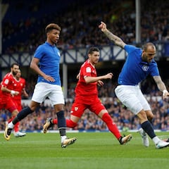 Sandro debería reducir su salario para fichar por el Valencia