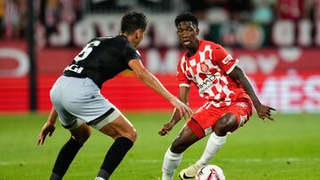 Yaser Asprilla juega 17 minutos con el Girona en LaLiga. El colombiano debutó ante Osasuna.