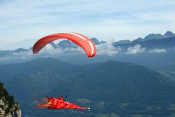 La Icare Cup reúne creatividad y deporte de aventura en esta competición de vuelo sin motor.