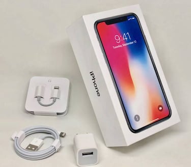 El iPhone 2019 podría tener todavía la conexión Lightning