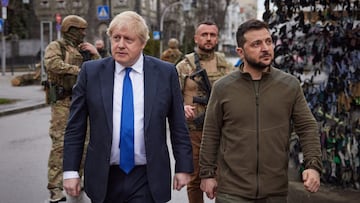 El primer ministro británico, Boris Johnson, y el presidente de Ucrania, Volodimir Zelenski.