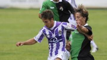 El Rácing necesitó poco para ganar a un Valladolid que arrancó muy bien