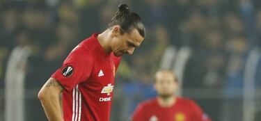 Los cinco motivos del mal momento de Mou en el United