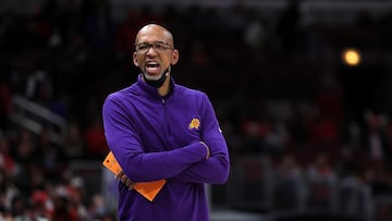 Phoenix Suns’ HC Monty Williams criticizes referees after Game 4 loss to the New Orleans Pelicans leaves the series tied at 2-2