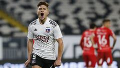 Morales y Gil consolidan a Colo Colo en lo alto del fútbol chileno