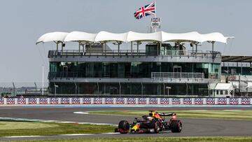 33 VERSTAPPEN Max (nld), Aston Martin Red Bull Racing Honda RB16, action during the Formula 1 Pirelli British Grand Prix 2020, from July 31 to August 02, 2020 on the Silverstone Circuit, in Silverstone, United Kingdom - Photo Xavi Bonilla / DPPI
Xavi Bonilla / DPPI / AFP7
31/07/2020 ONLY FOR USE IN SPAIN