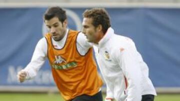 Emery recupera a Mathieu y Baraja para jugar en San Mamés