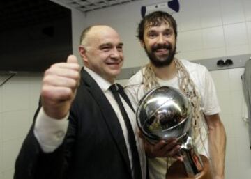 El Real Madrid, campeón de Liga Endesa. Pablo Laso y Sergio Llull.