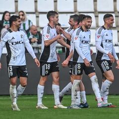 Aitor Córdoba: “Nuestro único objetivo es ganar el viernes en El Plantío”