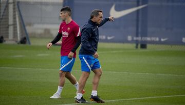 El primer entrenamiento con Sergi Barjuan en imágenes