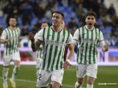 El Córdoba remonta en El Alcoraz y sueña con el ‘playoff’