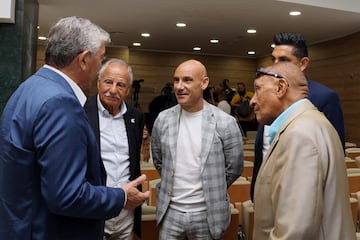 Martín Aguilar, Fernando Zambrano, Movilla, Basti y Ben Barekl.