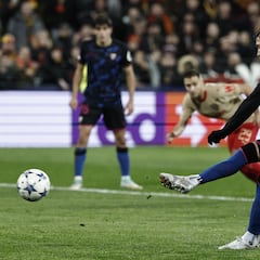 El ‘golpeo flotante’ de Ramos deja de imitar a Panenka: lo evoluciona