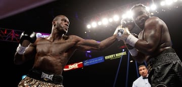 Wilder en su combate contra Stiverne.