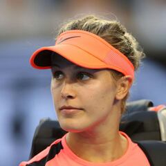 Frosty Bouchard marches on in Wimbledon qualifying