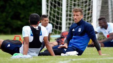 Vikonis habla de la violencia en el FPC y de su titularidad