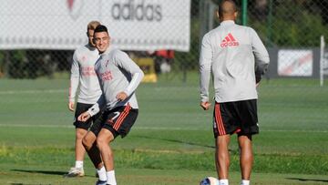 Suárez y Vigo, descartados; Moreira, positivo