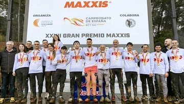 Foto de familia Campeonato España Descenso MTB DH 2026