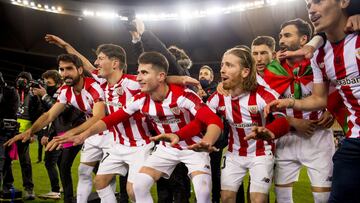 Celebración de la plantilla en La Cartuja