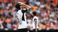 Valencia's Spanish defender Hugo Guillamon reacts during the Spanish League football match between Valencia and Athletic Bilbao at the Mestalla stadium in Valencia on September 25, 2021. (Photo by Jose Jordan / AFP)