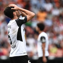 La traición de Míchel y la mirada larga de Bordalás con Guillamón