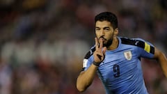 El delantero de la selecci&oacute;n uruguaya, Luis Su&aacute;rez, durante un partido.