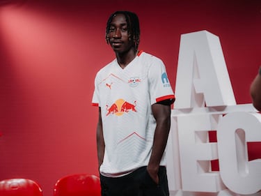 La venta de Diomande al Leipzig se cerró por 23 millones, tres más que su cláusula de rescisión